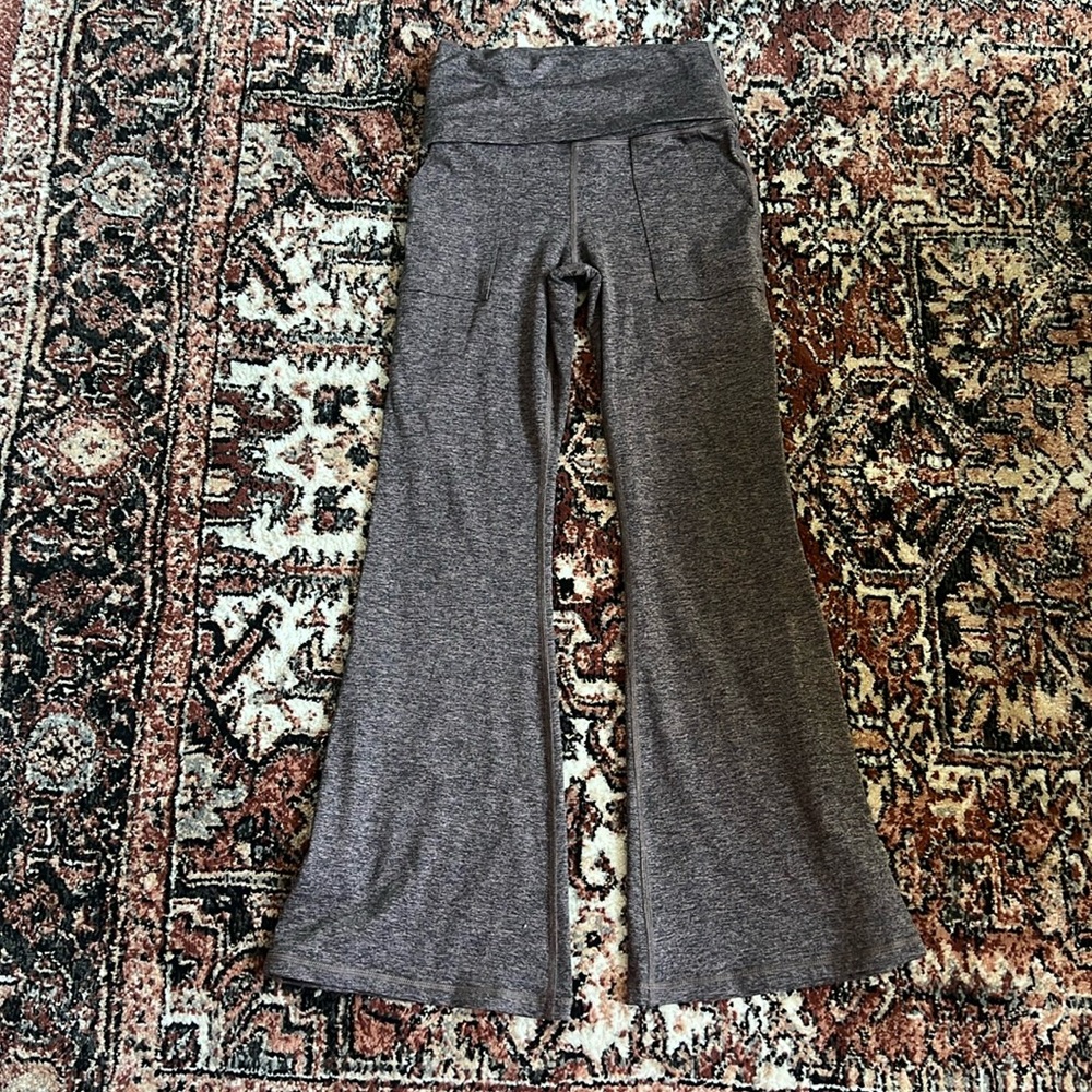 OFFLINE By Aerie The Hugger High Waisted Foldover Flare Legging